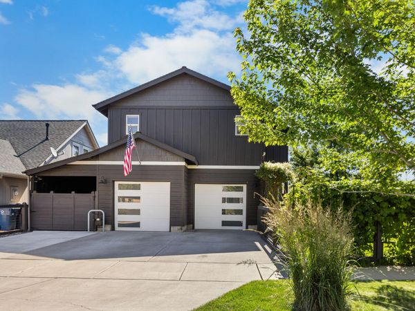 654 NE Providence Drive, Bend, OR 97701