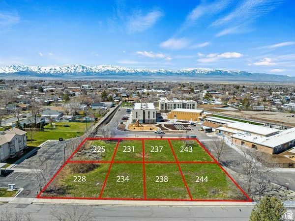 225 N BRISTLECONE CT E, Tooele, UT 84074