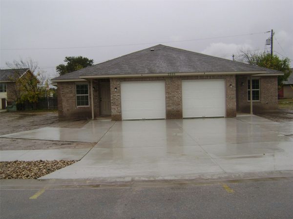 2505 S Oak LN, Unit A, Georgetown, TX 78628