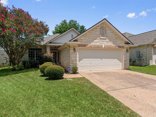 2103 Woodston DR, Round Rock, TX 78681