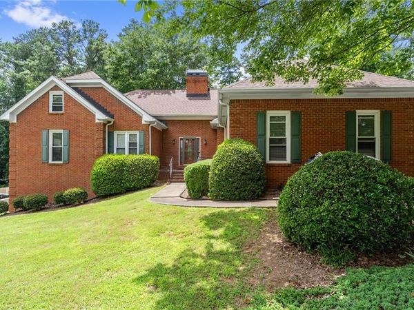 1199 Mountainside Trace NW, Kennesaw, GA 30152
