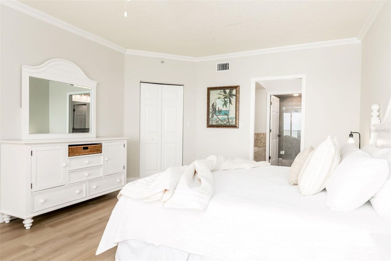 16450 Gulf Boulevard, Unit 762, Redington Beach, FL 33708 Photo