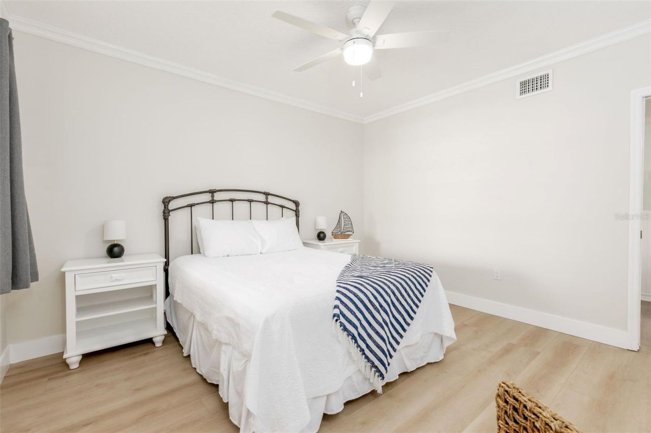 16450 Gulf Boulevard, Unit 762, Redington Beach, FL 33708 Photo
