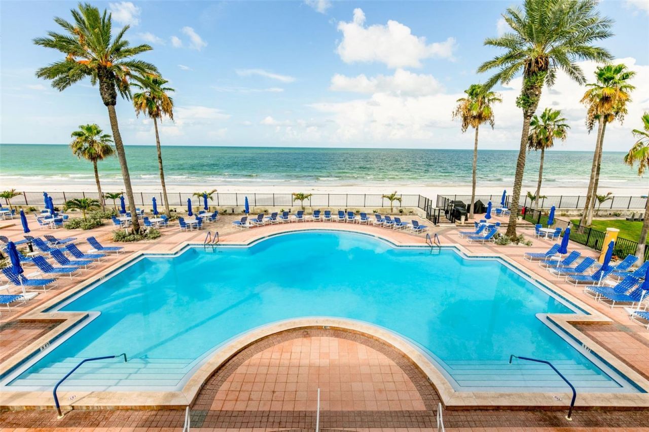 16450 Gulf Boulevard, Unit 762, Redington Beach, FL 33708 Photo