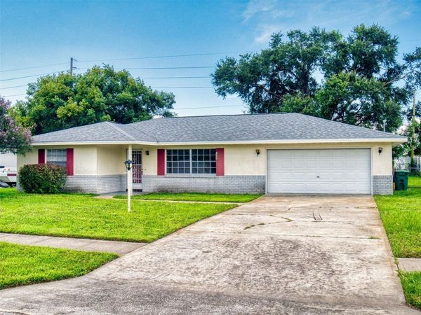 1362 WOODBINE AVENUE , DELTONA, FL 32725