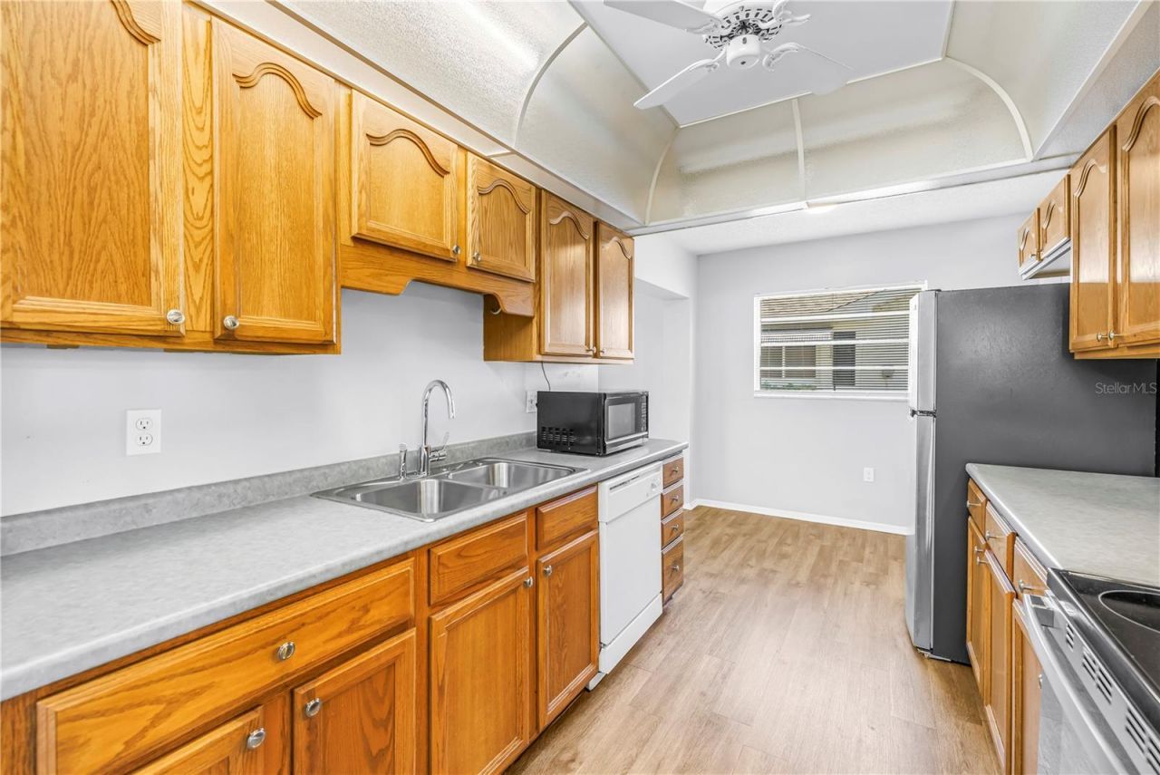 802 Buttonwood Drive , Bradenton, FL 34208 Photo