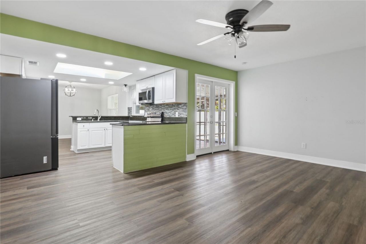 5311 Jennifer Place, Orlando, FL 32807 Photo