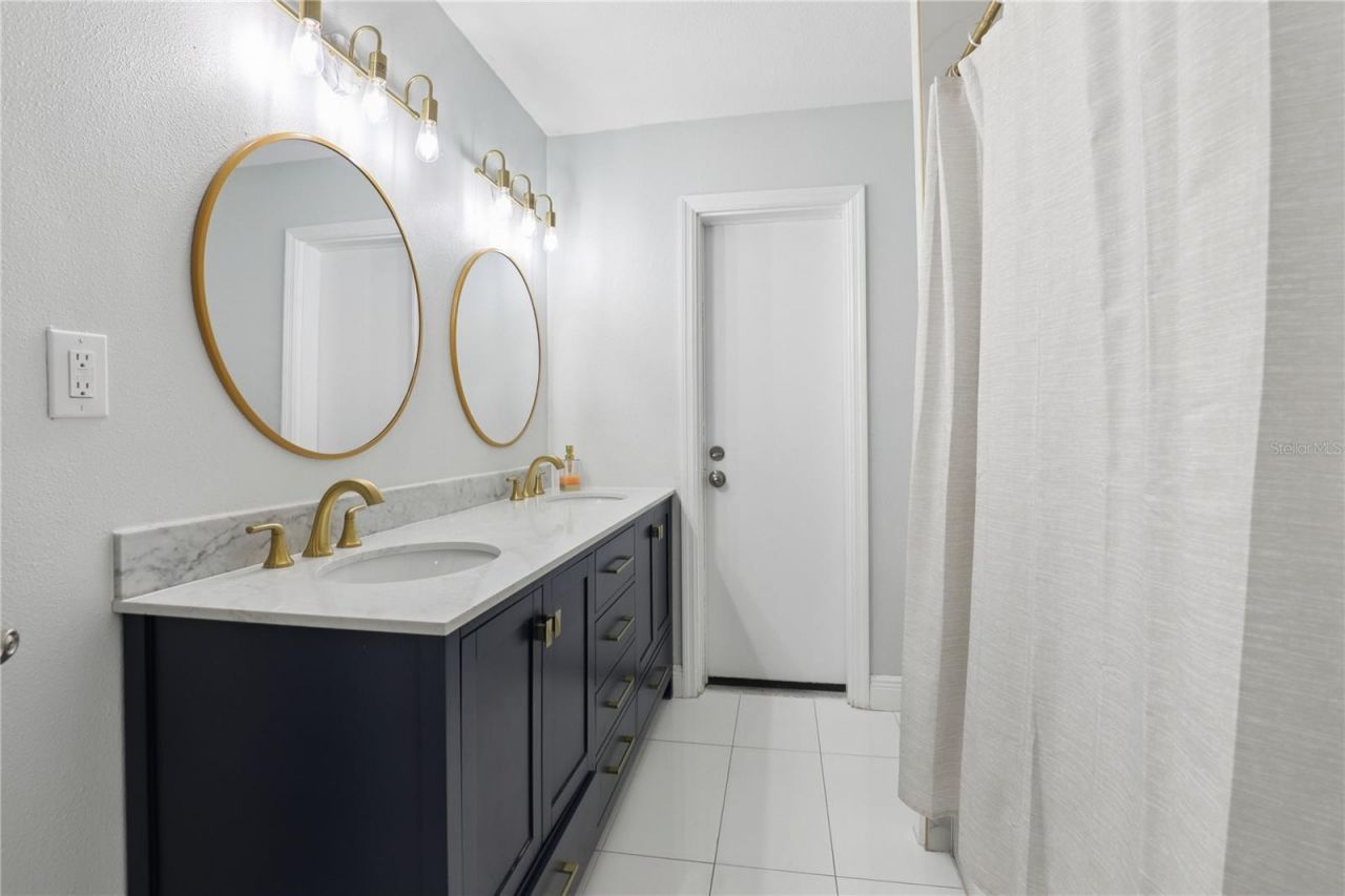 5311 Jennifer Place, Orlando, FL 32807 Photo