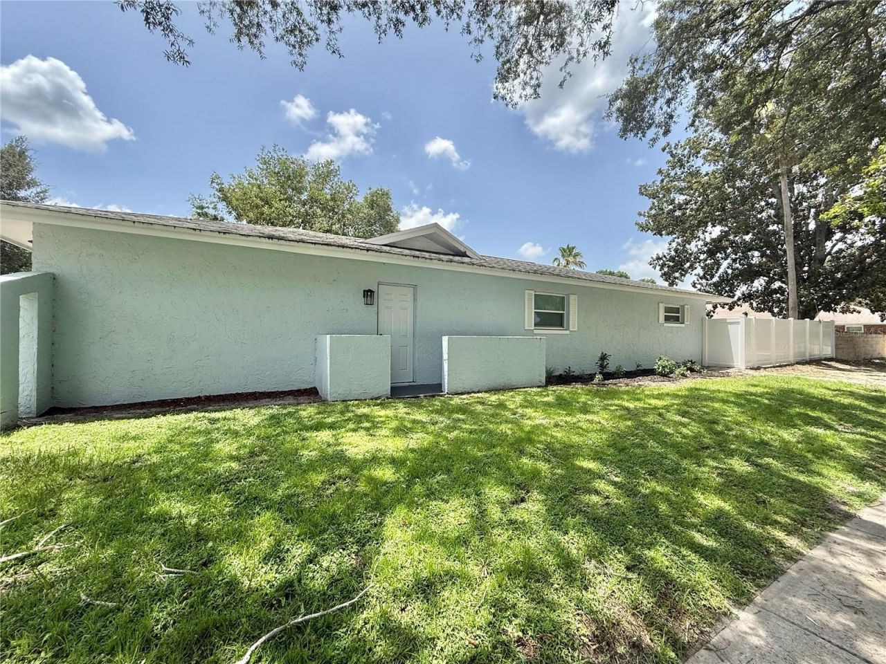5311 Jennifer Place, Orlando, FL 32807 Photo