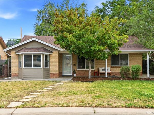 5520 E Thrill Place, Denver, CO 80207