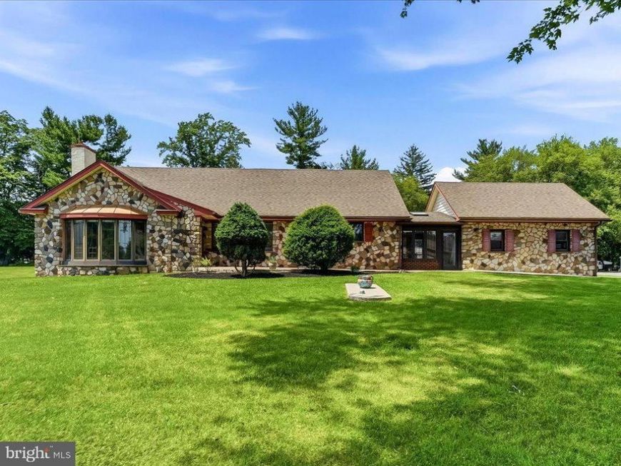 2732 Old Cedar Grove Road, Broomall, PA 19008 Main Photo