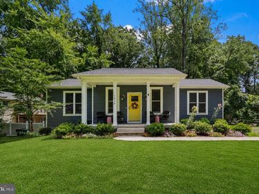 1210 AMHERST AVENUE, FREDERICKSBURG, VA 22405