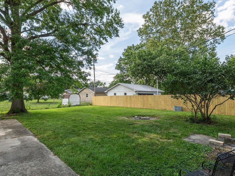 473 Barwood Drive , Columbus, OH 43230 Photo 23