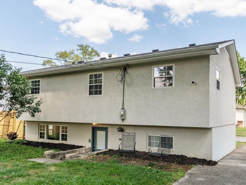 473 Barwood Drive , Columbus, OH 43230 Photo 24