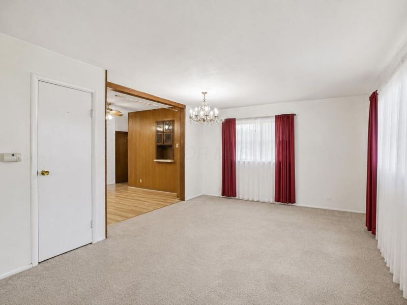 1284 Striebel Road , Columbus, OH 43227 Photo 7