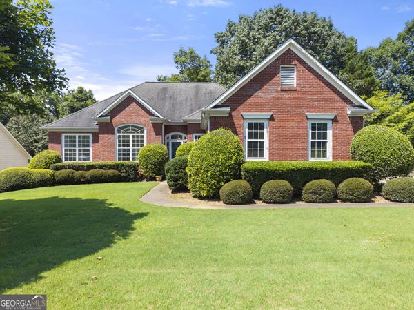 4050 Magnolia Leaf Lane, Suwanee, GA 30024