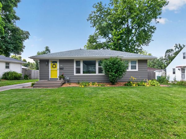 4108 Ardmore Road, Des Moines, IA 50310