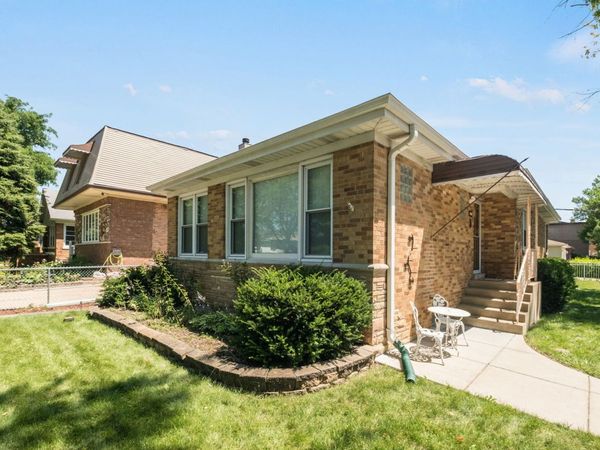 4301 N Mcvicker Avenue , Chicago, IL 60634