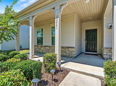12441 Stoneybrook Station Parkway, Huntersville, NC 28078
