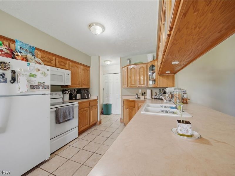 1038 Hampton Drive , Macedonia, OH 44056 Photo 10