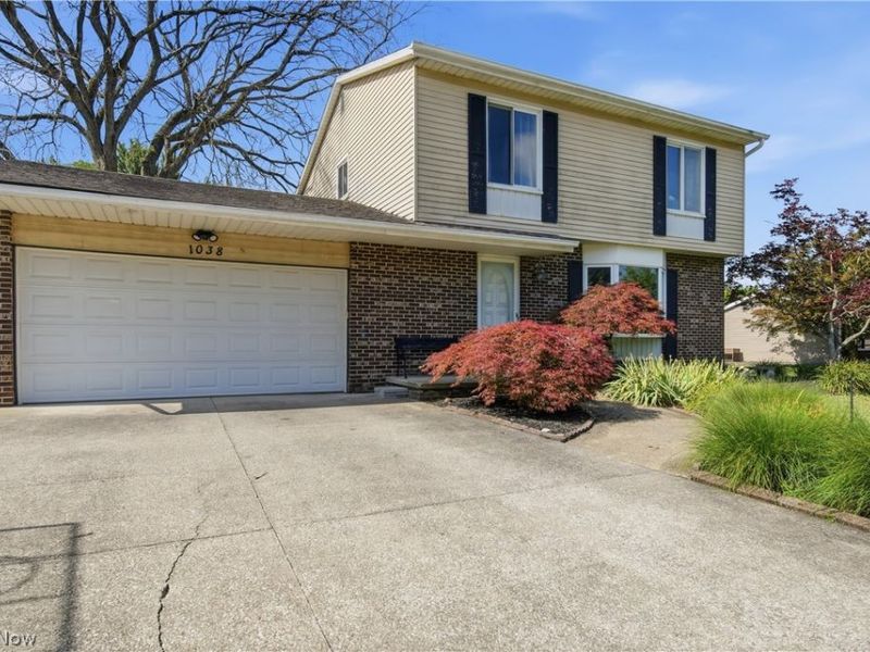 1038 Hampton Drive , Macedonia, OH 44056 Photo 2