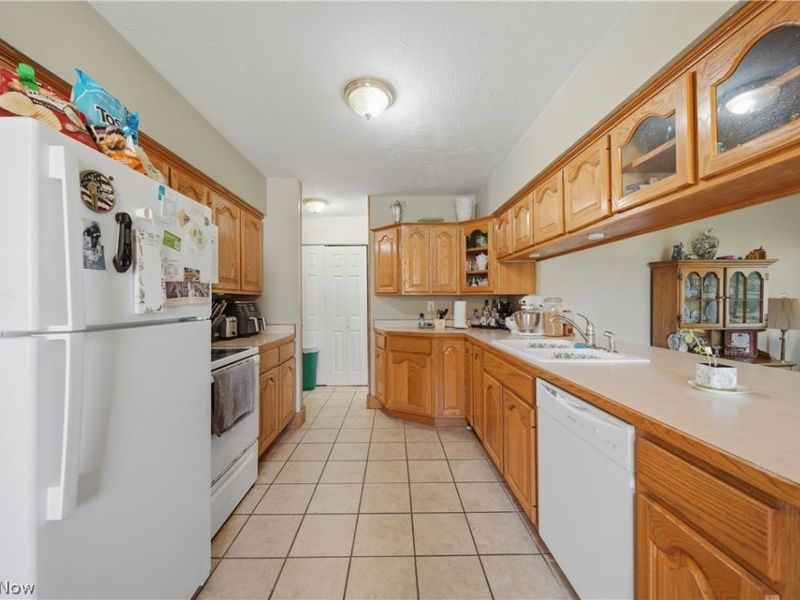 1038 Hampton Drive , Macedonia, OH 44056 Photo 6
