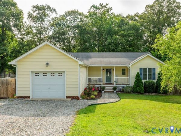 1227 Twilight Lane , North Chesterfield, VA 23235