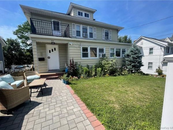 313 Stanley Avenue, Unit 1st fl, Mamaroneck, NY 10543