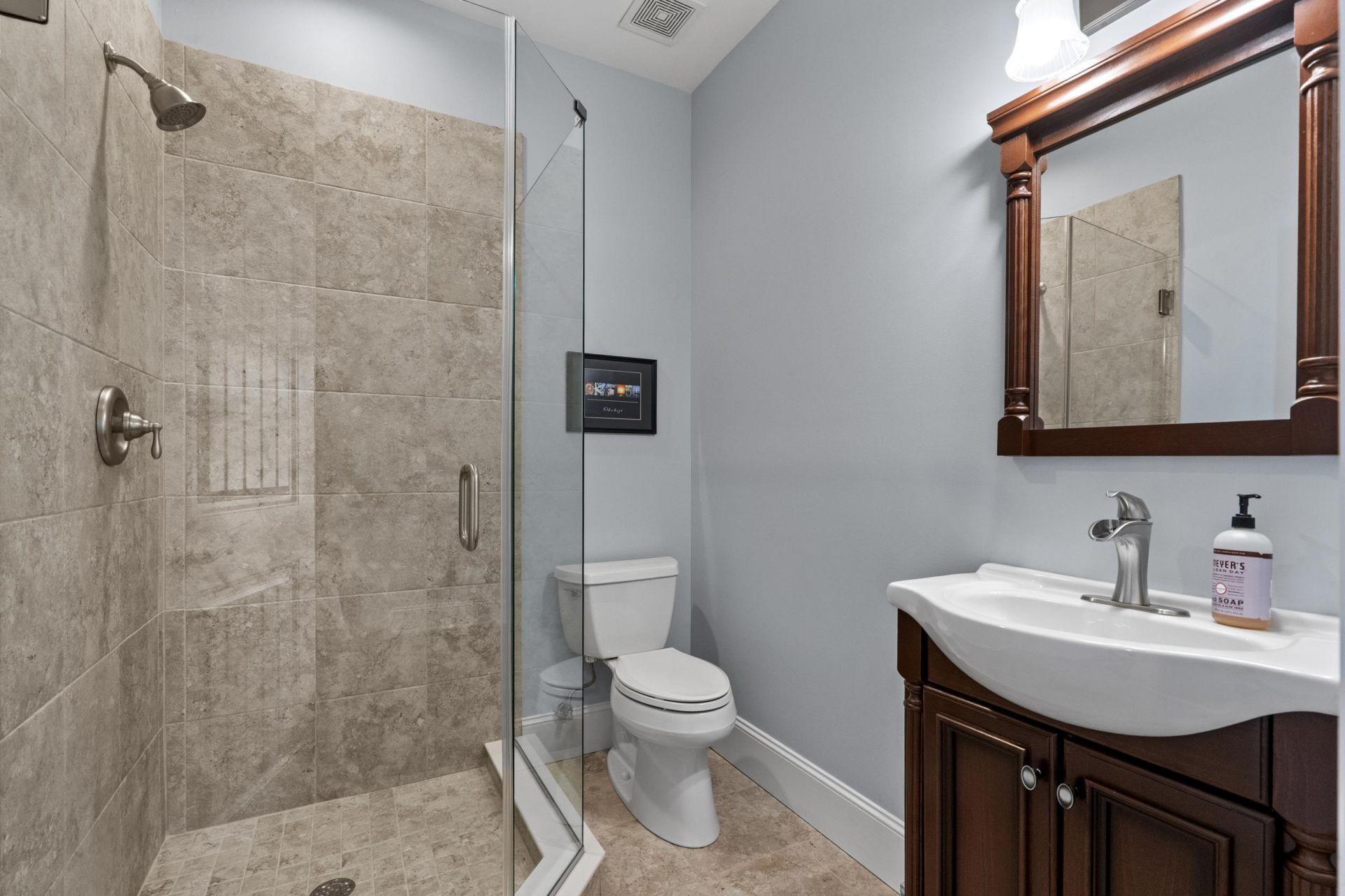 438 Seabury Ln. Photo 29