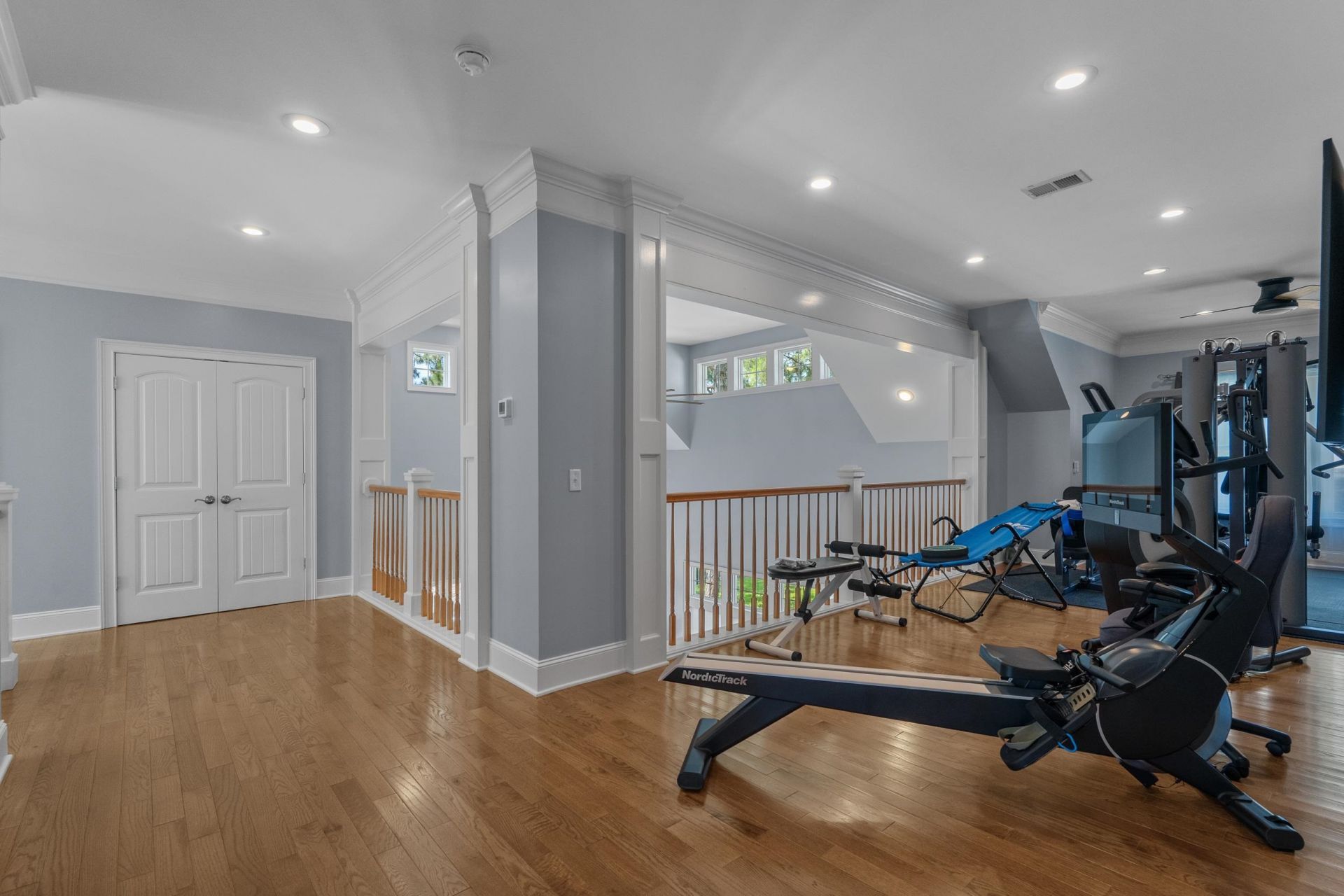 438 Seabury Ln. Photo 32