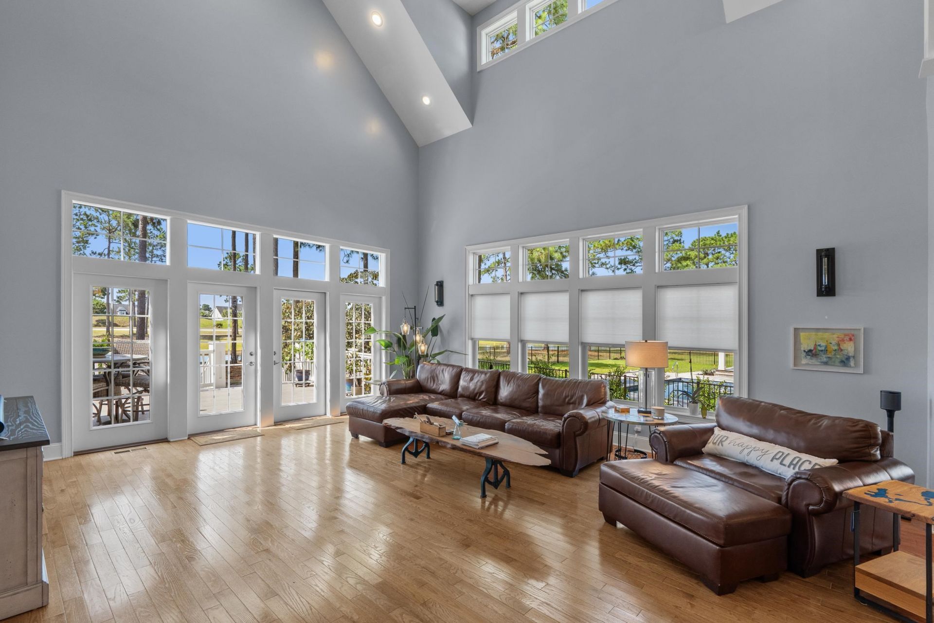 438 Seabury Ln. Photo 9