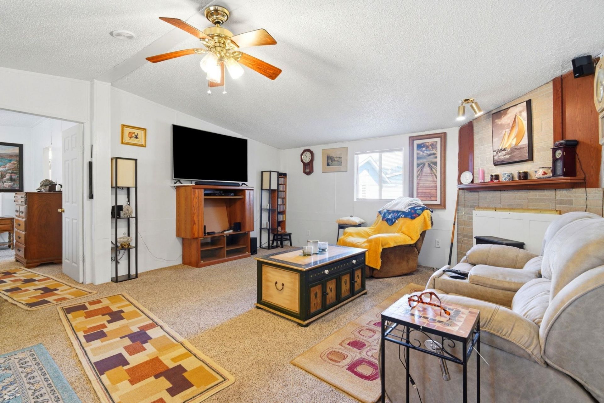 745 River Cliff Dr.  Photo 11