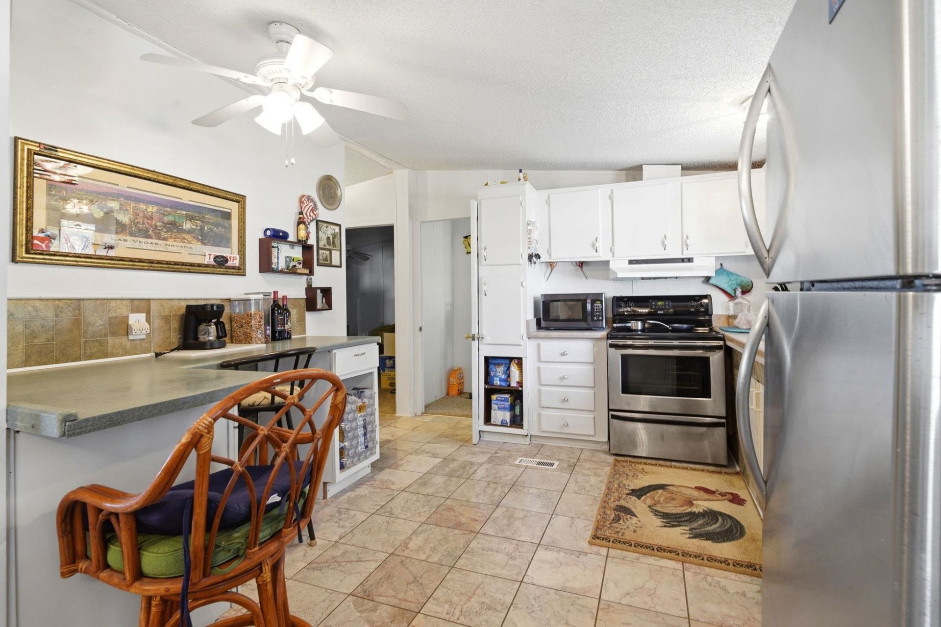 745 River Cliff Dr.  Photo 14