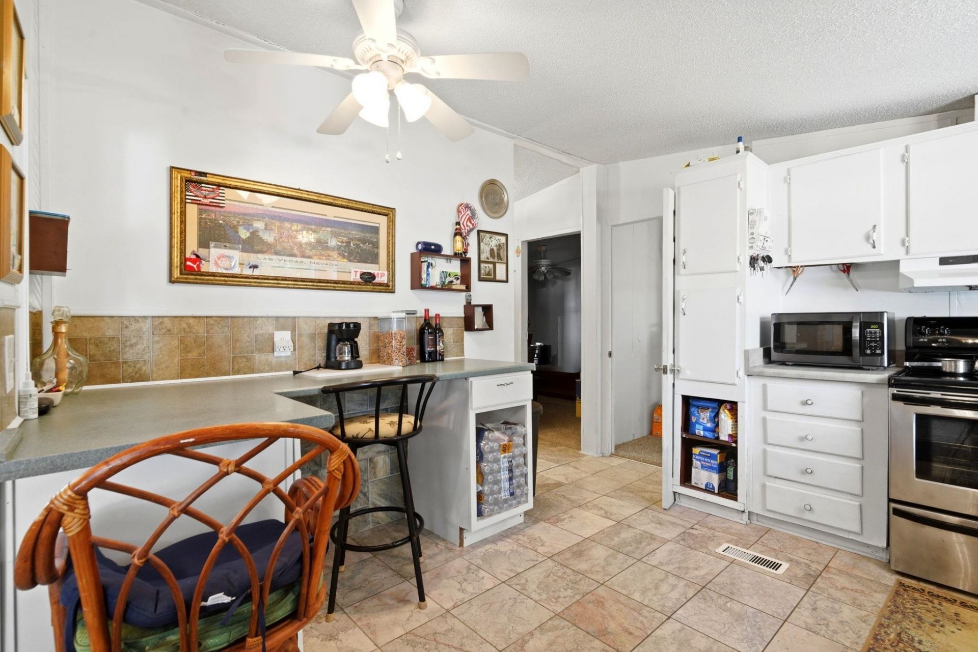 745 River Cliff Dr.  Photo 15