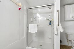 745 River Cliff Dr.  photo 4