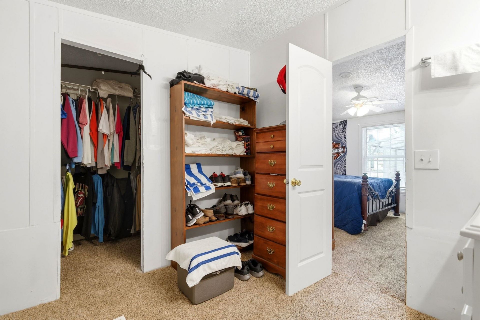 745 River Cliff Dr.  Photo 6