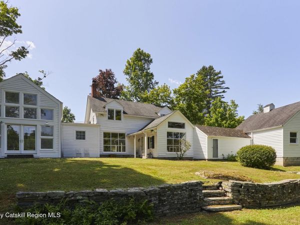 96 Wittenberg Road, Bearsville, NY 12409
