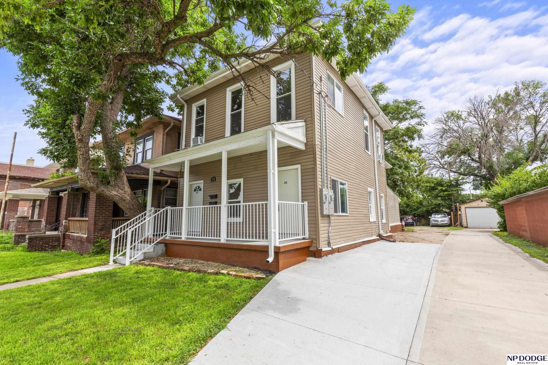 129 S 8th Street, Council Bluffs, IA 51501