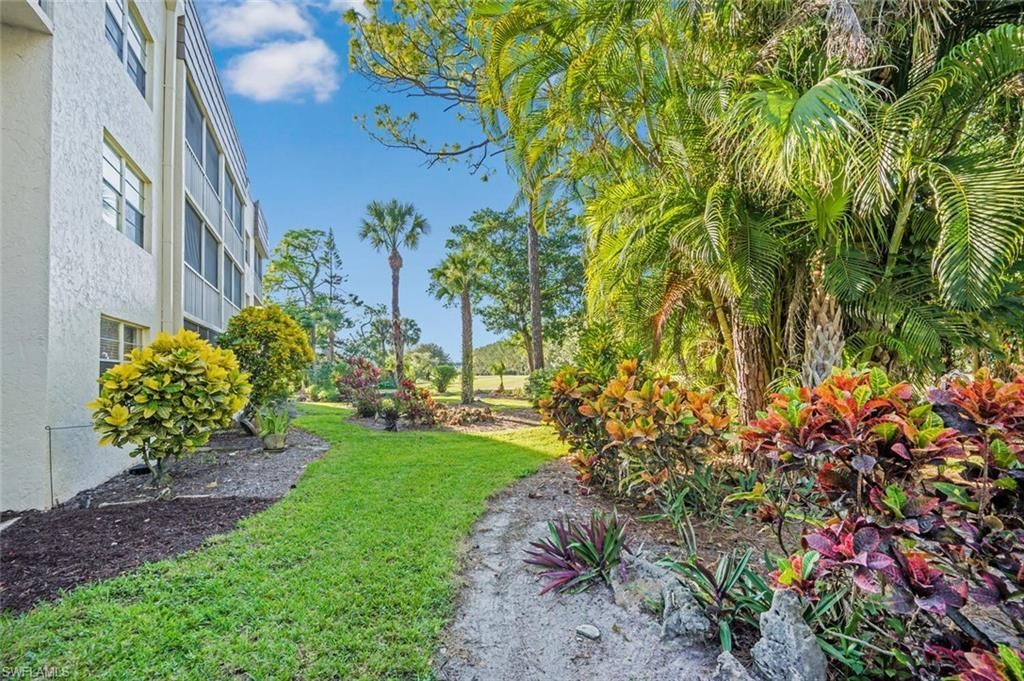 499 Forest Lakes Blvd , Unit 105, Naples, FL 34105 Photo