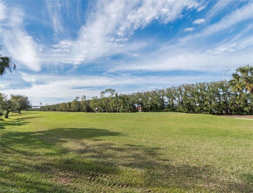 499 Forest Lakes Blvd , Unit 105, Naples, FL 34105 Photo