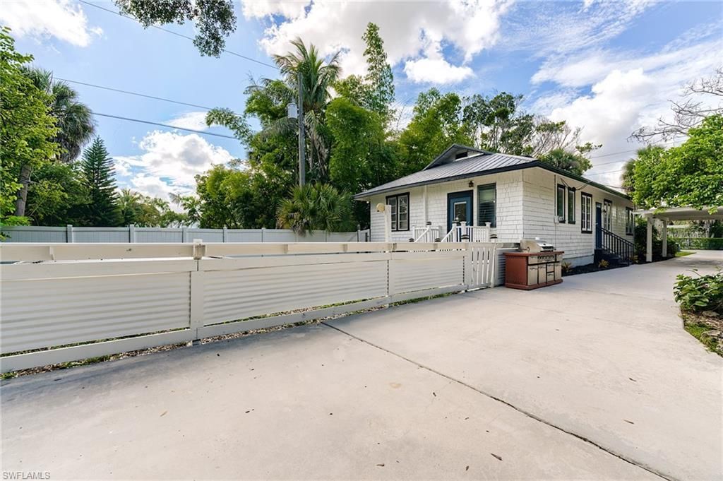 10811 Dean St, Bonita Springs, FL 34135 Photo