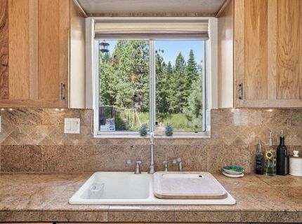 15500 Martis Peak Road, Truckee, CA 96161 Photo