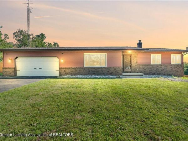 3687 Josephine Lane, Mason, MI 48854