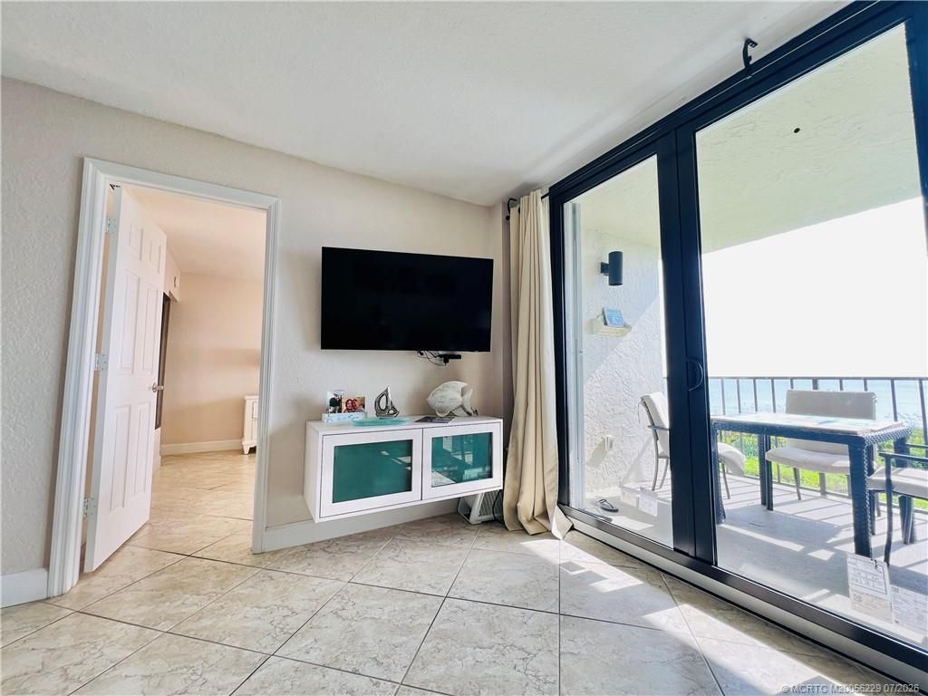 4250 N Highway A1a , Unit 302, Fort Pierce, FL 34949 Photo