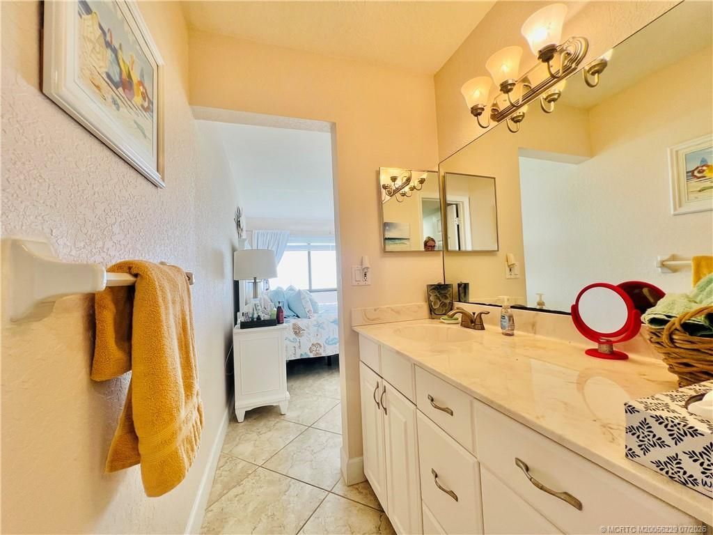 4250 N Highway A1a , Unit 302, Fort Pierce, FL 34949 Photo