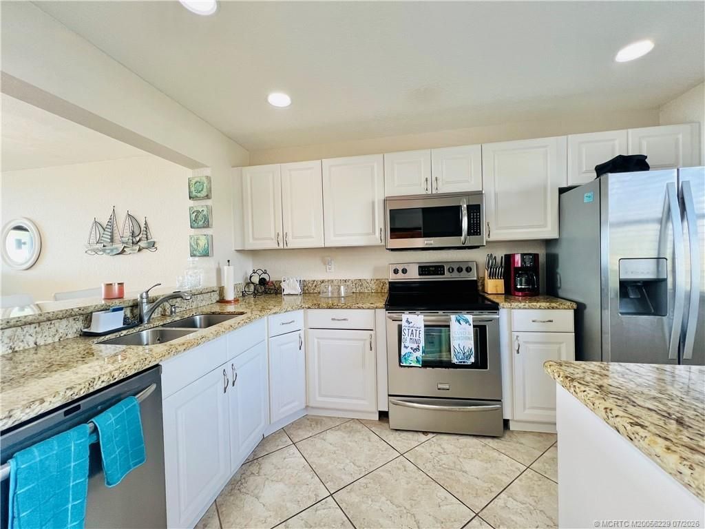 4250 N Highway A1a , Unit 302, Fort Pierce, FL 34949 Photo