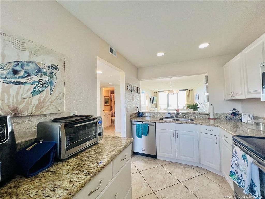 4250 N Highway A1a , Unit 302, Fort Pierce, FL 34949 Photo