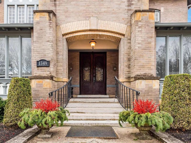 1349 E Broad Street, Columbus, OH 43205 Photo 5