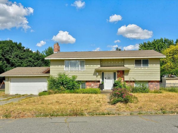 1615 S Linda Ln, Spokane Valley, WA 99206