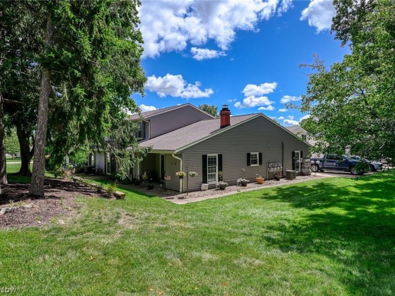 4901 Independence Unit C Circle, Stow, OH 44224 Photo 31